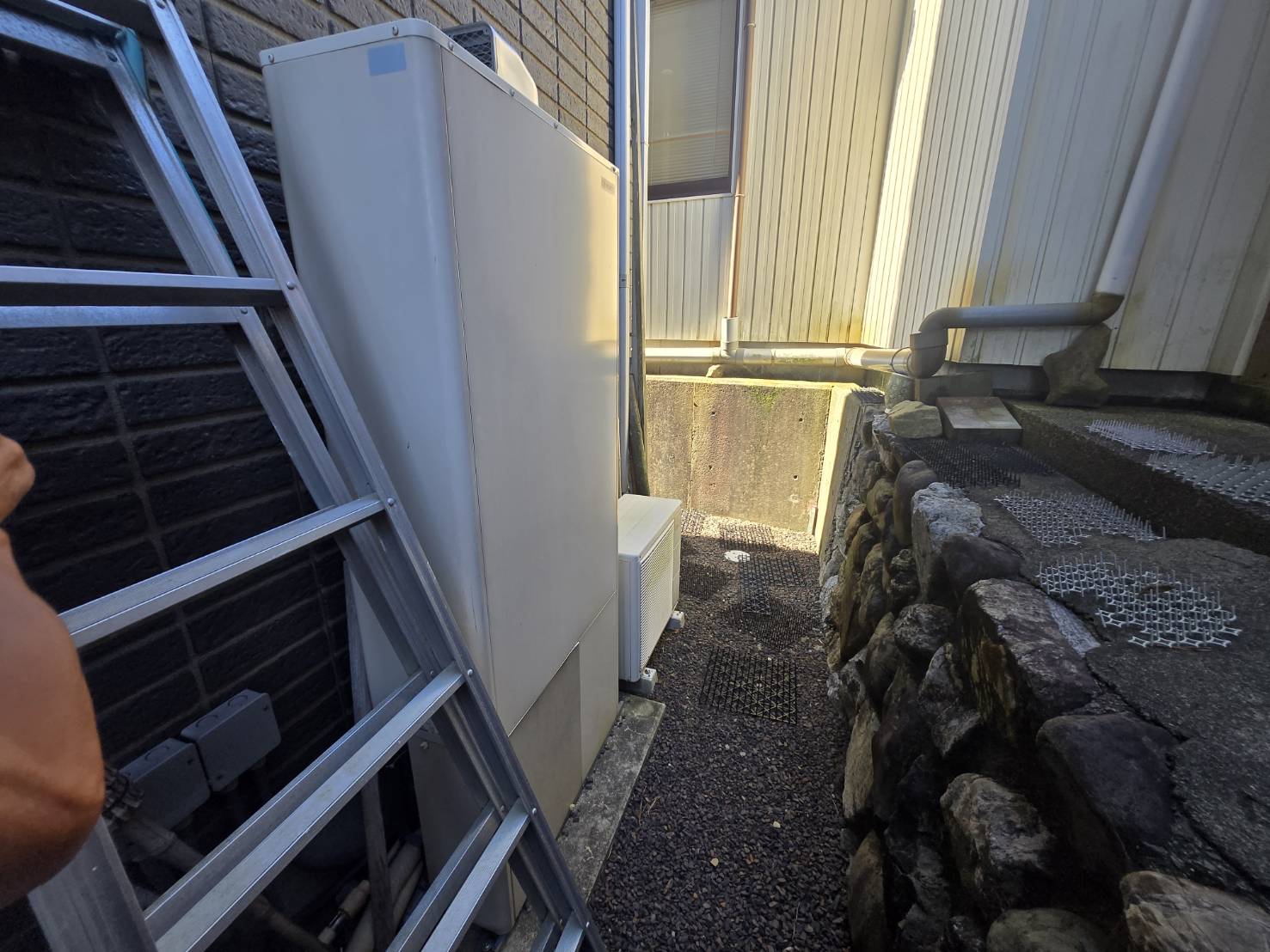 岐阜県　養老町　M様　ガス給湯器→ダイキンエコキュート入替工事